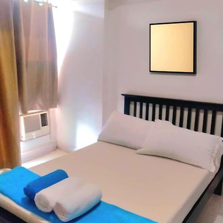 Sm Bicutan Condotel Manila Luaran gambar